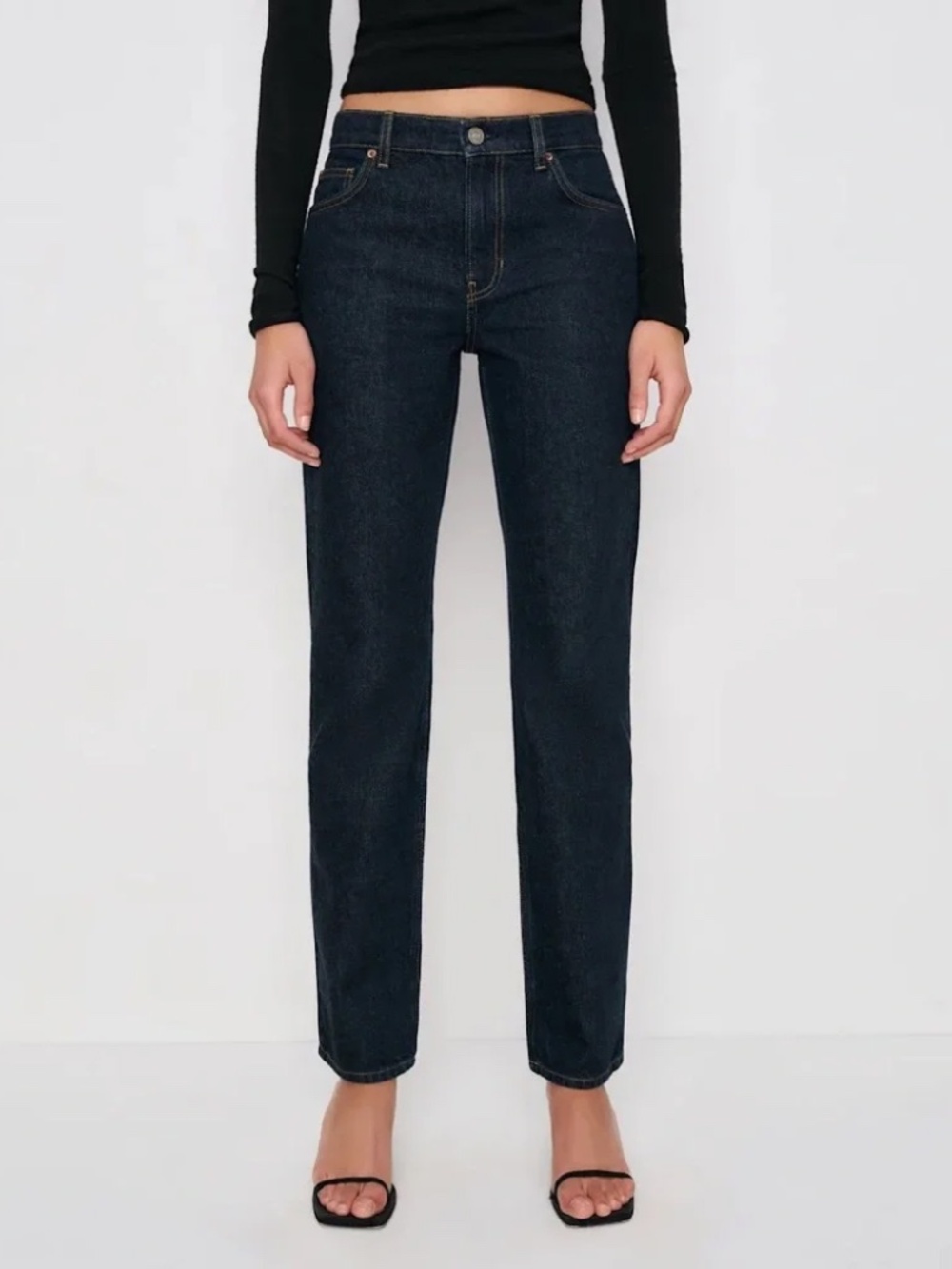 NWT Reformation Greer Mid Rise Straight Jeans Size 26